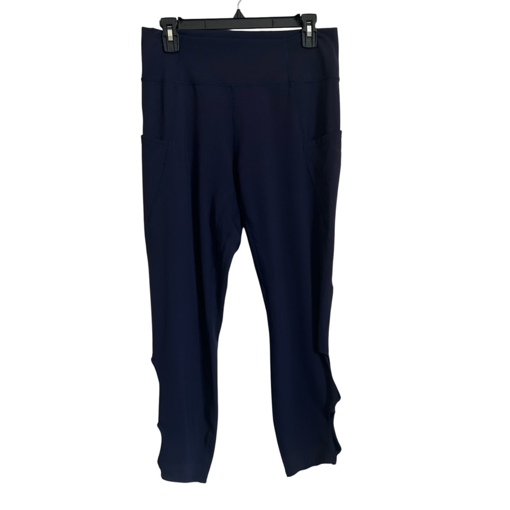 HALARA Navy 7/8 Leggings with Cutouts